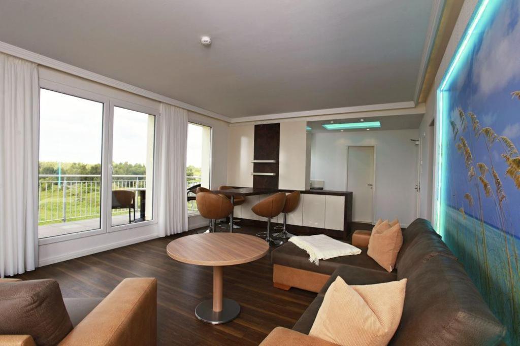 Hotel Warnow Rostock Dış mekan fotoğraf