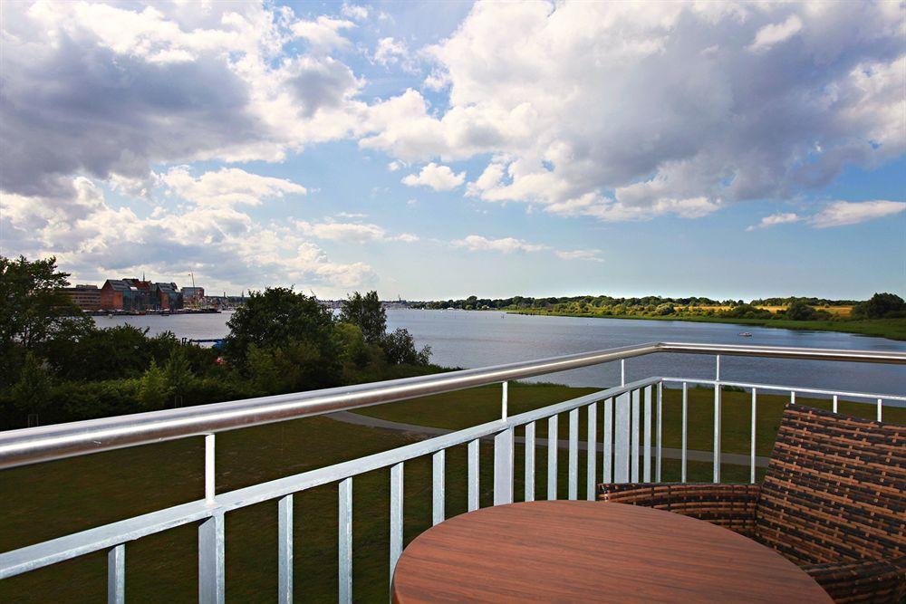 Hotel Warnow Rostock Dış mekan fotoğraf