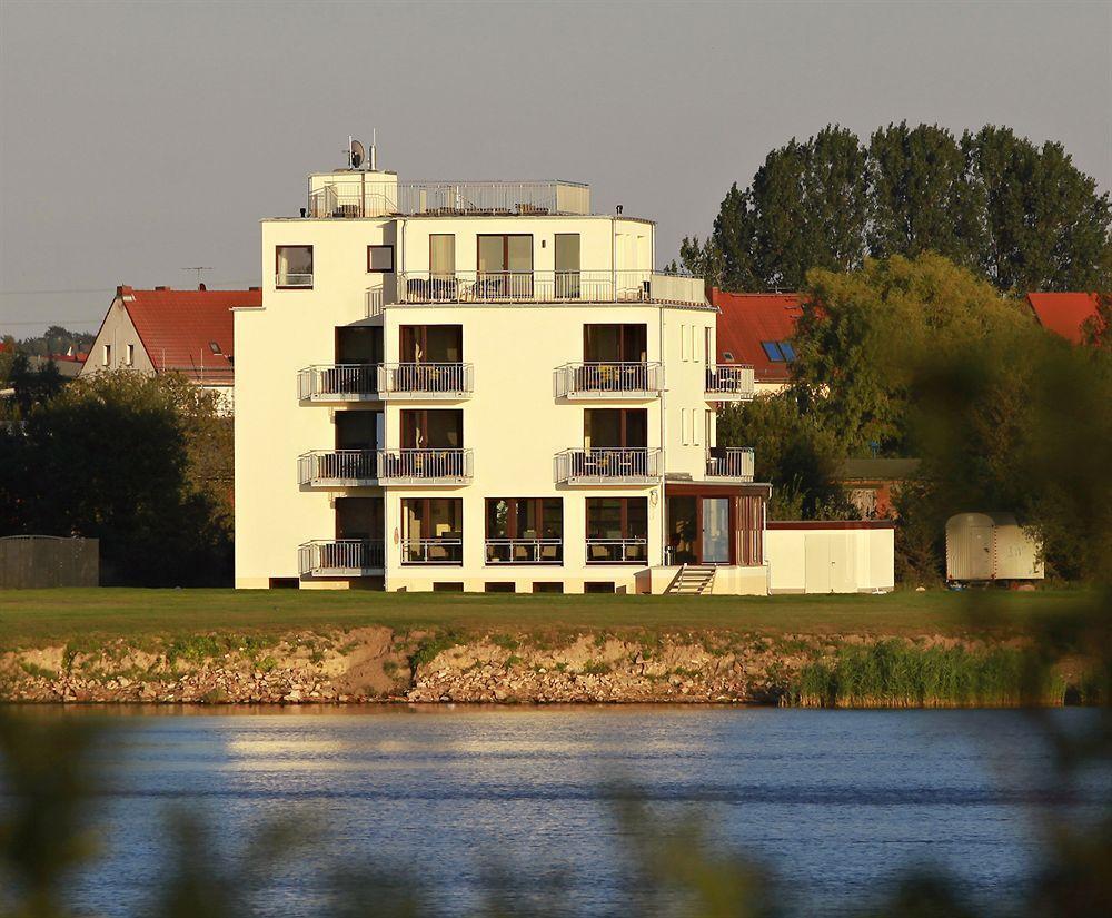 Hotel Warnow Rostock Dış mekan fotoğraf