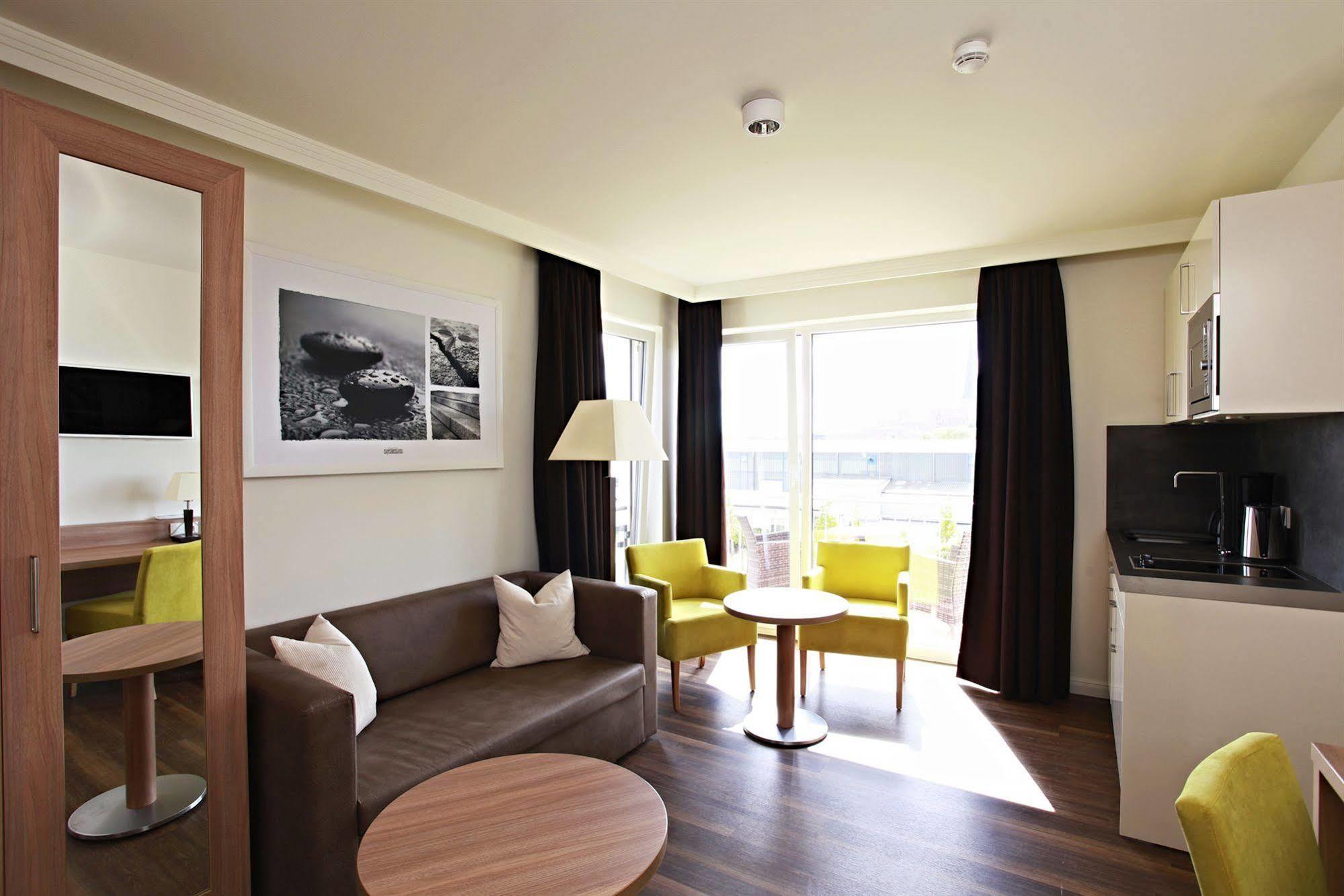 Hotel Warnow Rostock Dış mekan fotoğraf